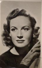 Vintage Actress PHYLLIS CALVERT Original Autograph Signed Photo Postcard 1950s picture