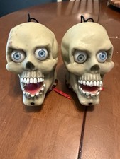 Gemmy Animated Skull Pair Moving Light Up Eyes Halloween Vintage Decor picture