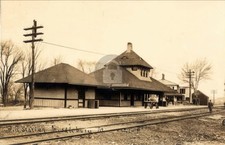 R.R. Station, Middlebury VT Vermont RPPC Photo Postcard COPY picture