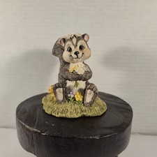 Vtg Nature's Friends Skunk w/Mushrooms & Flowers Figurine Summit Collection 1991 picture