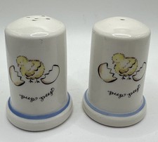 Vintage ILPRA Lesmo Italian salt pepper shakers hand painted hatching chicks 3” picture