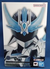 Wingman Garder Silhouette Model S.H.FIGUARTS True Bone Sculpting Figure BANDAI S picture