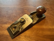 Lie-Nielsen No. 97 1/2 Bronze Small Chisel Plane 6-1/2