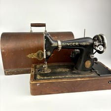 Antique 1922 SINGER 99k Sewing Machine Knee Control Bentwood Case Great Britain picture