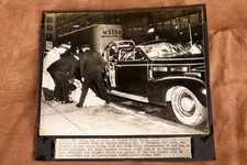 Evelyn McHale Empire State Building Suicide Scene Photo 1947 AP Wirephoto V37 picture