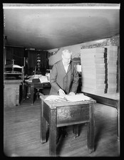 Washington DC William Berwick 1919 Chief Repairing Division Library of Congress picture