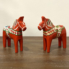 Pair Vintage Swedish Dala Horses Nils Olsson Nusnäs Sweden Red Wood 13cm 5