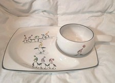 NOS 2pc PFALTZGRAFF Cartoon PENGUIN SKATE 11½
