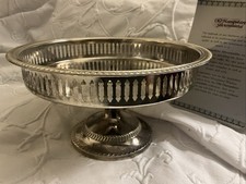 Old Hampshire Silversmiths Silverplate Pedastel Serving Candy Dish  9” Wide picture