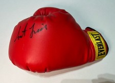 Signed Autographed Everlast Boxing Glove - Unknown Boxer picture