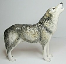John Beswick Wolves - HOWLING WOLF  - New for 2018 picture