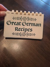 VINTAGE GREAT GERMAN RECIPES Recipe Card Binder Cookbook 1988 picture
