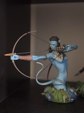 Gentle Giant Avatar Neytiri Mini Bust Limited Edition Statue picture