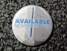 Nintendo Wii Available November 19th Employee Promo Pin Button Rare Vintage 2006 picture
