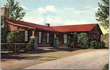 c1935 CODY WYOMING BUFFALO BILL'S MUSEUM UNPOSTED LINEN POSTCARD 41-121 picture