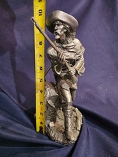 Jim Ponter SILENT FOE Sculpture Solid Pewter 1987 - Franklin Mint picture