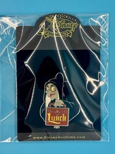 Disney Auctions LE 100 Lunch Box Pin SNOW WHITE WITCH/OLD HAG – Excellent Cond picture