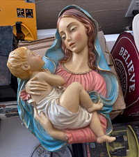 Virgin Mary Holding Baby Jesus Madonna and Child Christian Wall Plaque picture