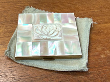 NOS Vtg 1950s Kaycraft Mother of Pearl Compact Carved Rose Unused Mint W/Pouch picture