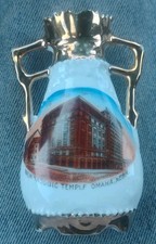 1912 NEW MASONIC TEMPLE OMAHA ME PORCELAIN SOUVENIR VASE GERMANY MASONS EX RARE picture