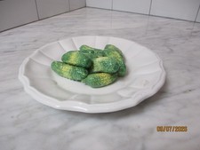 Vtg. Bouwerie Porcelain CUCUMBERS Trompe L'oeil -3 D Scalloped Edge Plate RARE picture