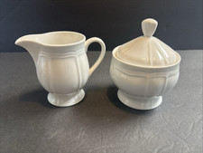 Mikasa Antique White Ultima+ HK400 Cream & Sugar w/ Lid Set picture