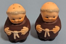 Goebel Friar Tuck Salt and Pepper Set – S153/0 picture