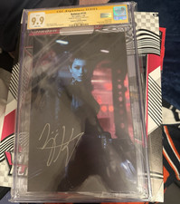 Zoe Kravitz Signed Original Celebrity Authentics Autograph, Grade 9.9 picture