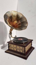 Working Gramophone Antique Windup Player Playing Phonograph Audio Vinyl Recorder picture