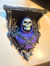 Skeletor Masters of the Universe Wall Shelf Figurine 3d Printed Hand Painted picture