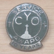 VINTAGE GREEN C.Y.O. SERVICE AWARD 10 YEAR SCREWBACK PIN SMALL 1/2