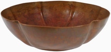 EARLY 20TH C AMERICAN ARTS & CRAFTS ALBERRY-STYLE HAMMERED COPPER FLORIFORM BOWL picture