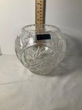 Pinwheel etched crystal rose bowl vase 5 1/2” picture