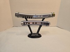 Ahsoka Tano Inspired Lightsaber Replica and Stand, Star Wars picture
