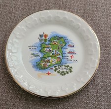 Vtg Carrigdhoun Pottery Map of Ireland Embossed Clover Trinket Pin Teabag Dish picture