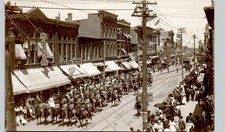 DOWNTOWN PARADE fond du lac wi c1910 postcard wisconsin real photo rppc street picture