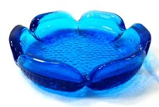 Vintage Anchor Hocking Blue Ashtray Pebbled Lotus Flower Heavy Glass 4 5/8