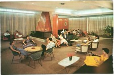 Monticello NY Kutsher's Country Club Lobby Fireplace Chrome Postcard Unused picture