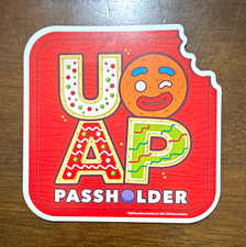 Universal Studios UOAP Passholder Gingerbread Magnet Shrek picture