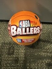 ZURU 5 Surprise NBA Ballers Capsule Ball Figure w/ Mini Posters (Orange) picture