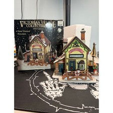 127. Victorian Village Collectibles Plymouth Yacht Club 2002 Porcelain Christmas picture