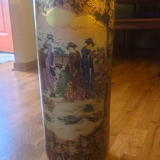 Chinese Satsuma Cylindrical Vase with Gilt Traditional Figures picture