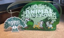 Disney Animal Kingdom Animal Adventure Tots Bag/11 Animals NWT HTF picture
