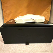 2022 Corvette C8 Stingray Speed Shape Model Desk Plaque Owner Gift Arctic White picture