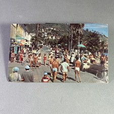 Postcard California Avalon Strolling Crescent Avenue 1950s Colorpicture 23-4298 picture