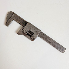 Antique Wakefield Manufacturing No 19 Wrench 9