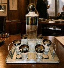 Vint Dorothy Thorpe 9 Pc  Silver Band Cocktail Decanter Set w/ Original Labels  picture
