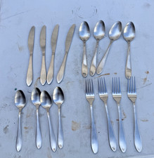 CAMBRIDGE Stainless China Flatware~~16 Pieces Set~~QUALITY rb8 picture