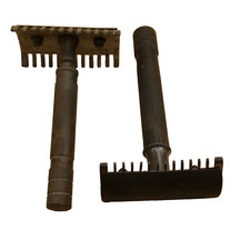 Original WWII WW2 GERMAN Shaving machines 2 pcs. picture