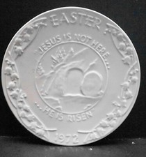 Frankoma Oral Roberts Assn Easter He is Not Here He is Risen Trivet 1972 picture